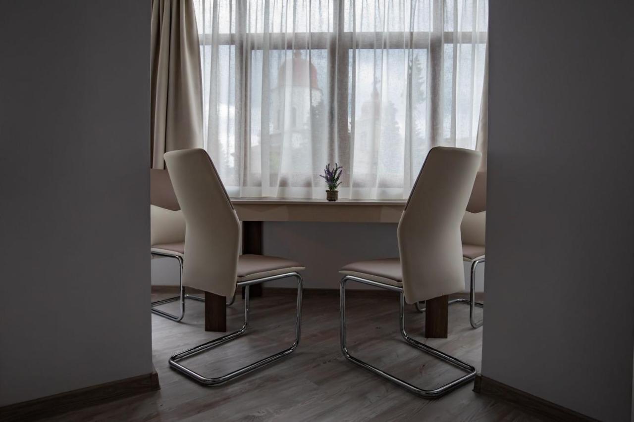 Apartament Natalia Tîrgu Ocna エクステリア 写真