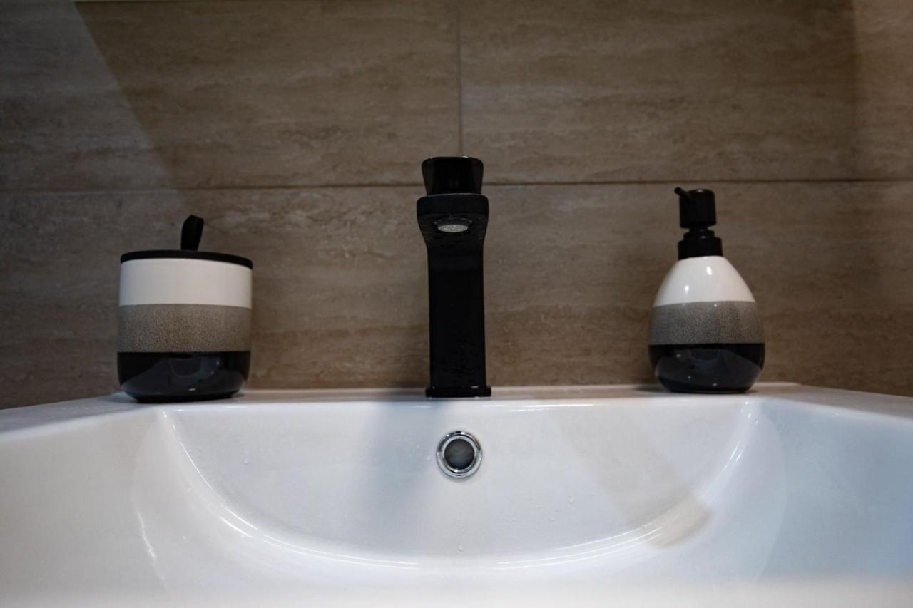 Apartament Natalia Tîrgu Ocna エクステリア 写真